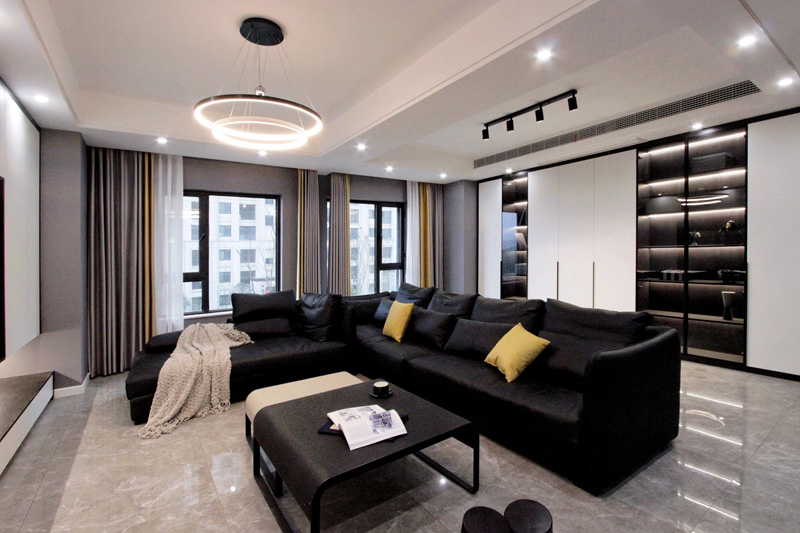 ����װ�޹�˾