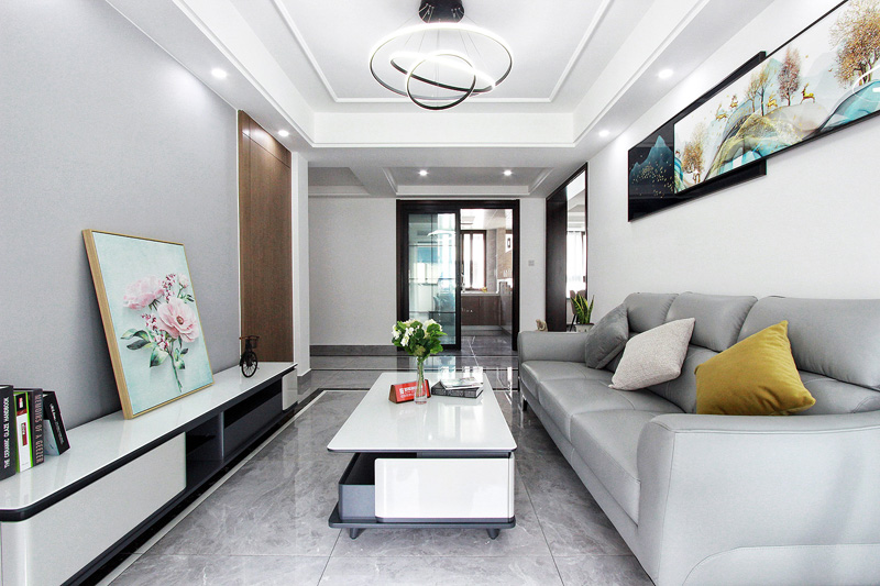 ����װ�޹�˾