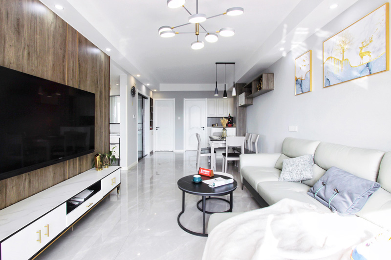 ����װ�޹�˾