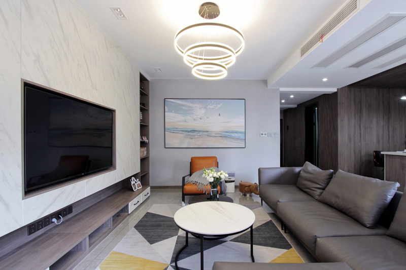 ����װ�޹�˾