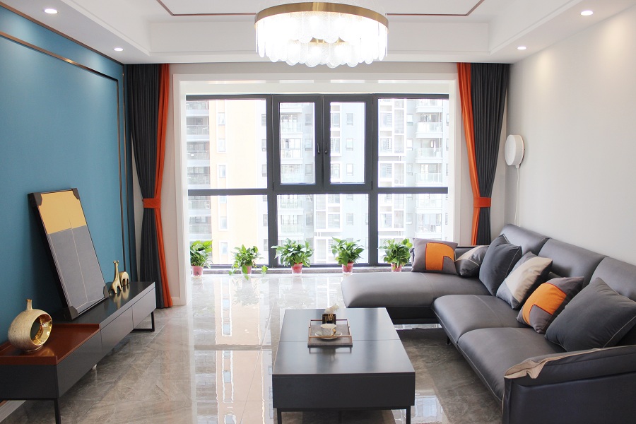 �����Ϸ�װ�޽ṹ���