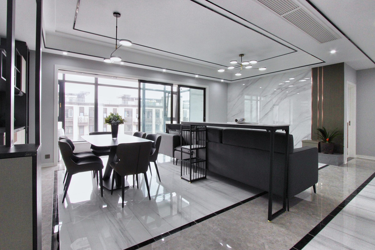 ����ë����װ����ƶ���Ǯ