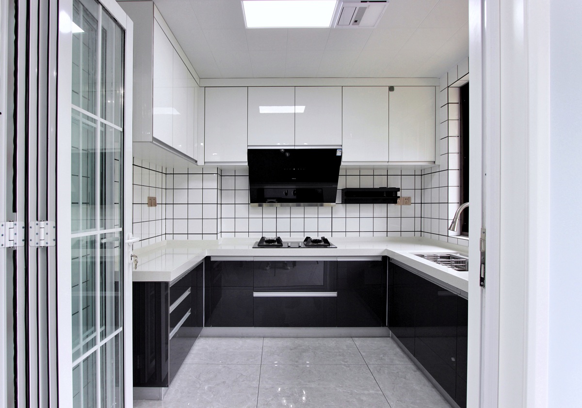 ����140ƽ�׳���װ�����