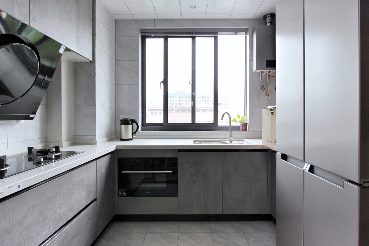 ����95ƽ�׳���װ��