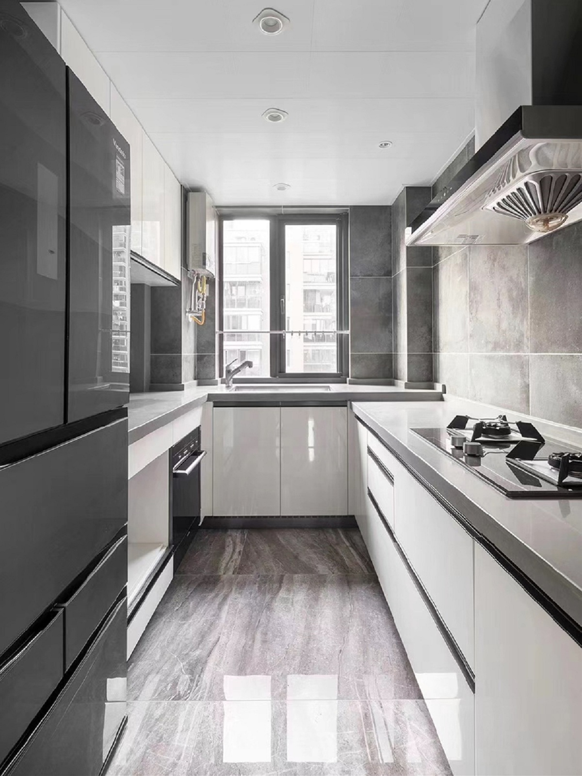 ����90ƽ�׳���װ��