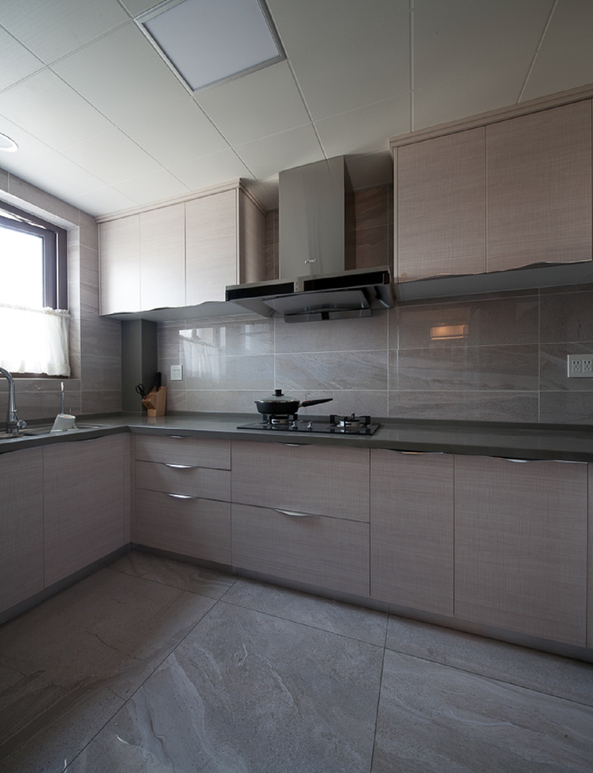 ����128ƽ�׳���װ��