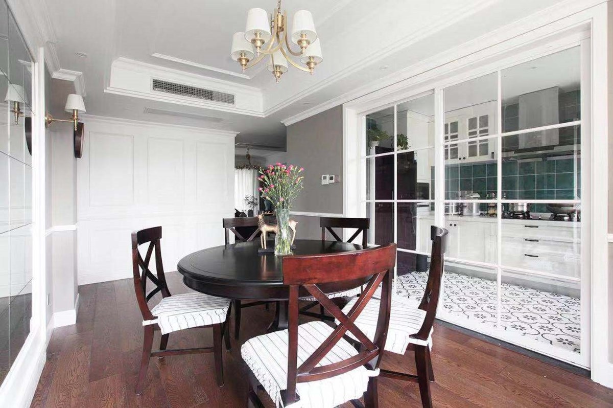 ��������������װ�޶���Ǯ