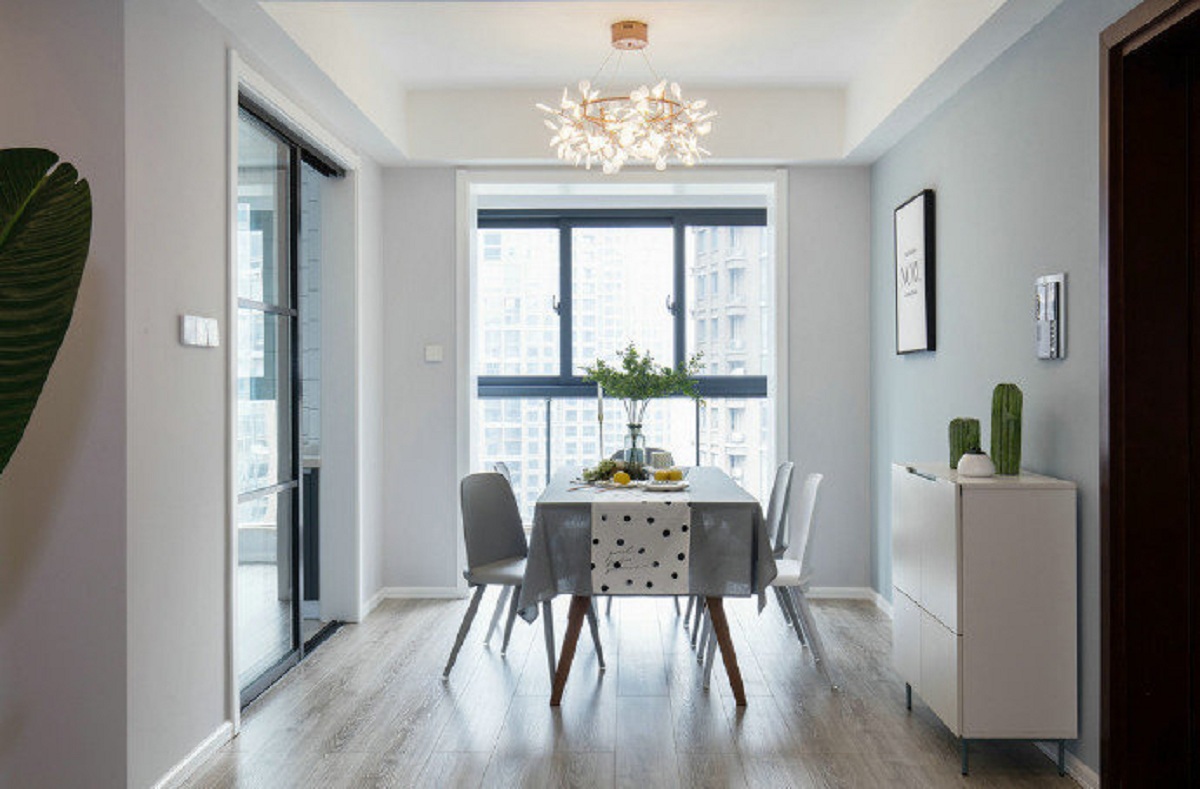 ����135ƽ�ײ���װ��