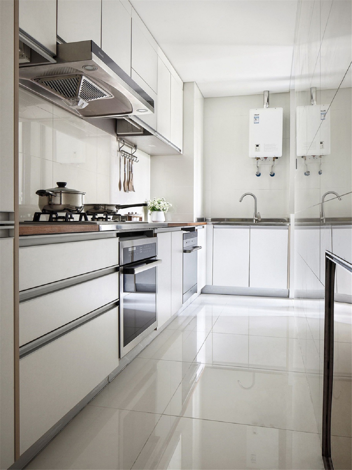 ����90ƽ�׳���װ��