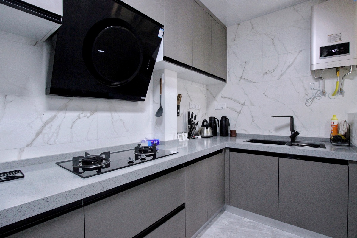 ���ݾɷ�����װ����װ����