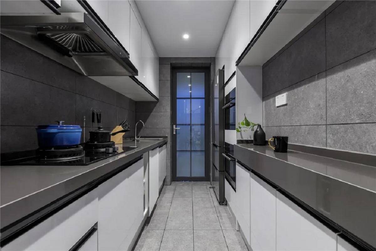 ����105ƽ�׳���װ��