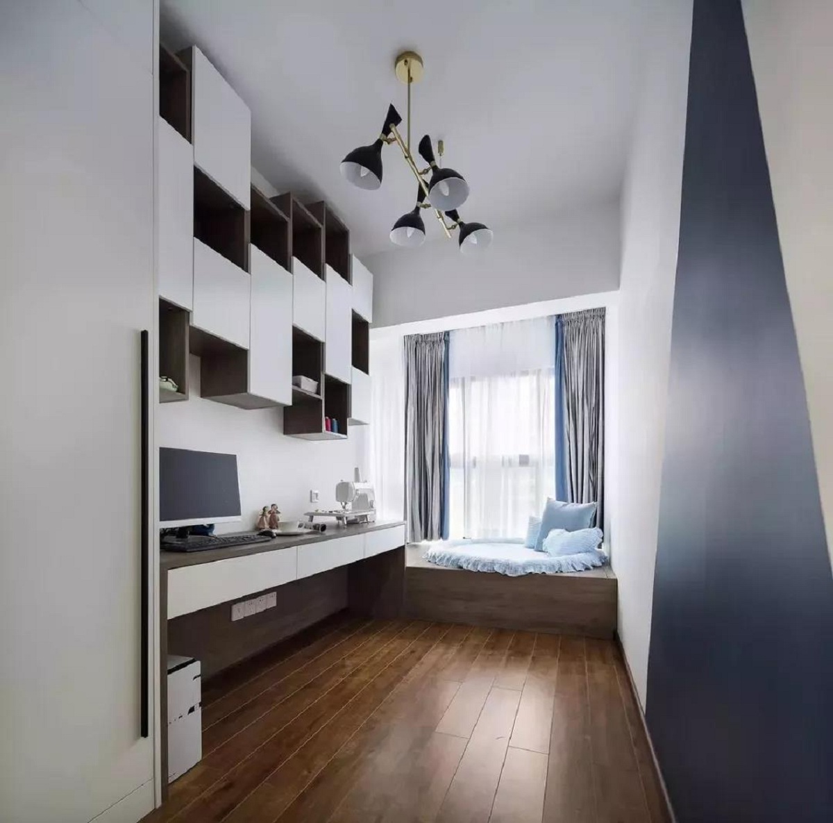 苏州万科遇见山书房装修 苏州126平米书房装修