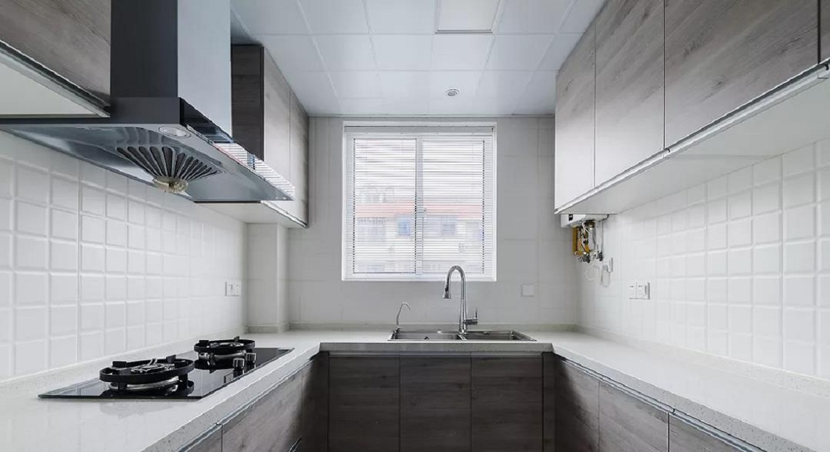 ����87ƽ�׳���װ��