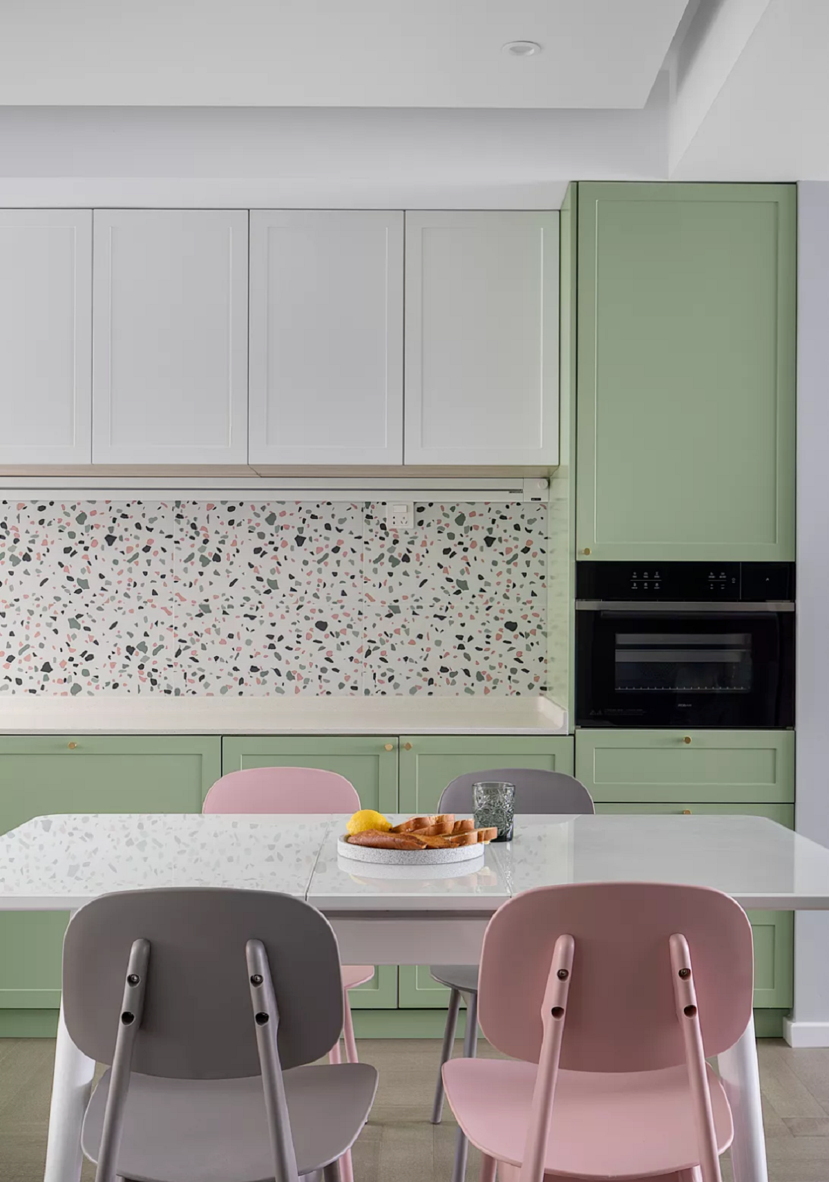 ����140ƽ�ײ���װ��