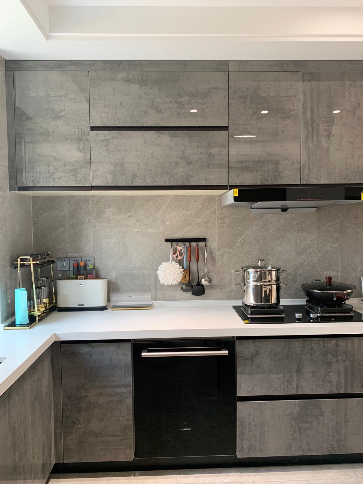 ����140ƽ�׳���װ��